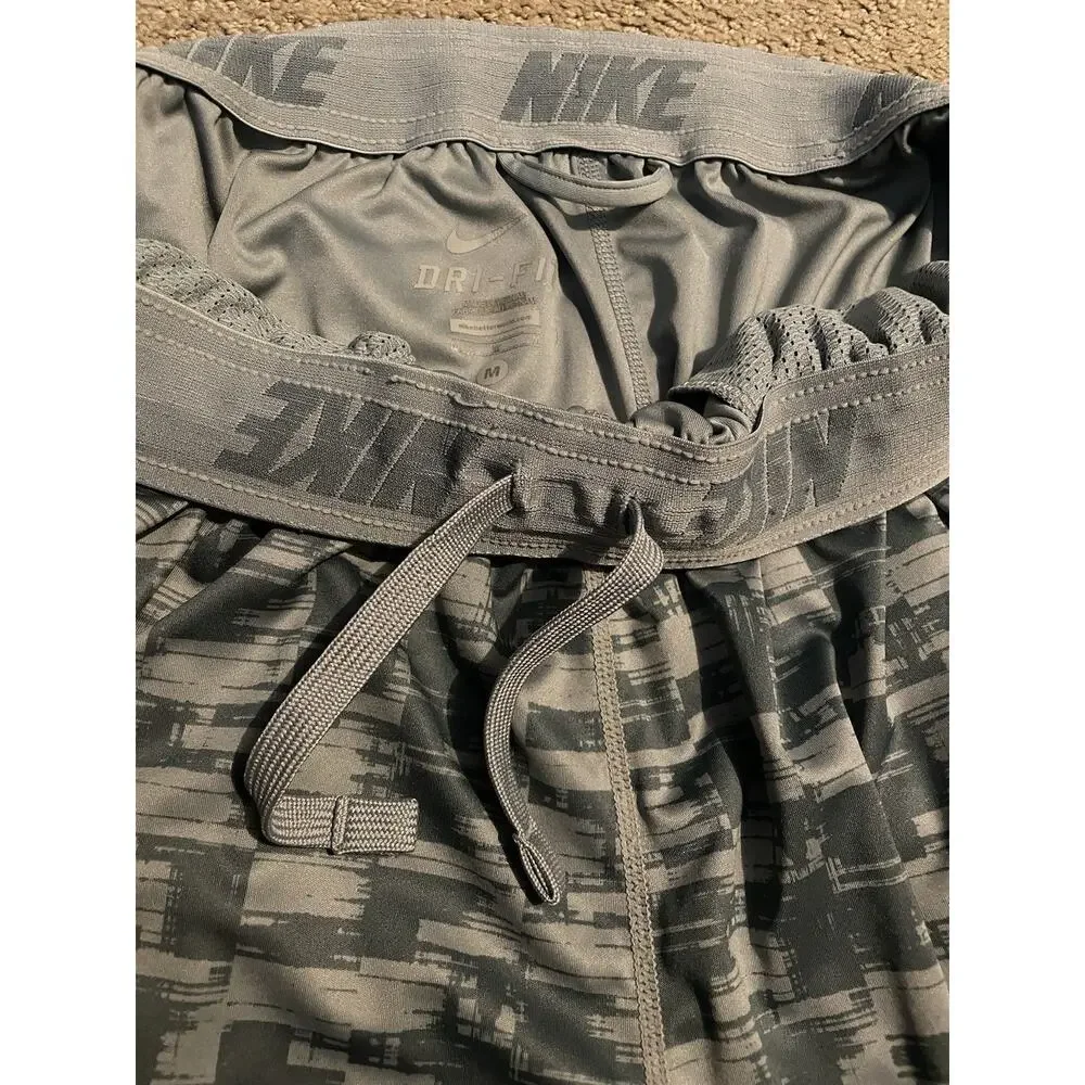 Nike‎ Size Medium Mens Shorts Basketball Gray Pockets Dri Fit